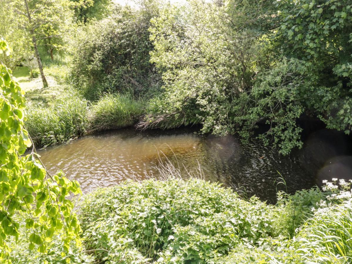 Cootehill An Maide Banヴィラ エクステリア 写真