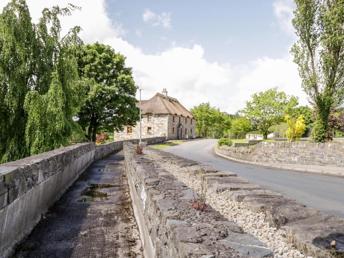 Cootehill An Maide Banヴィラ エクステリア 写真